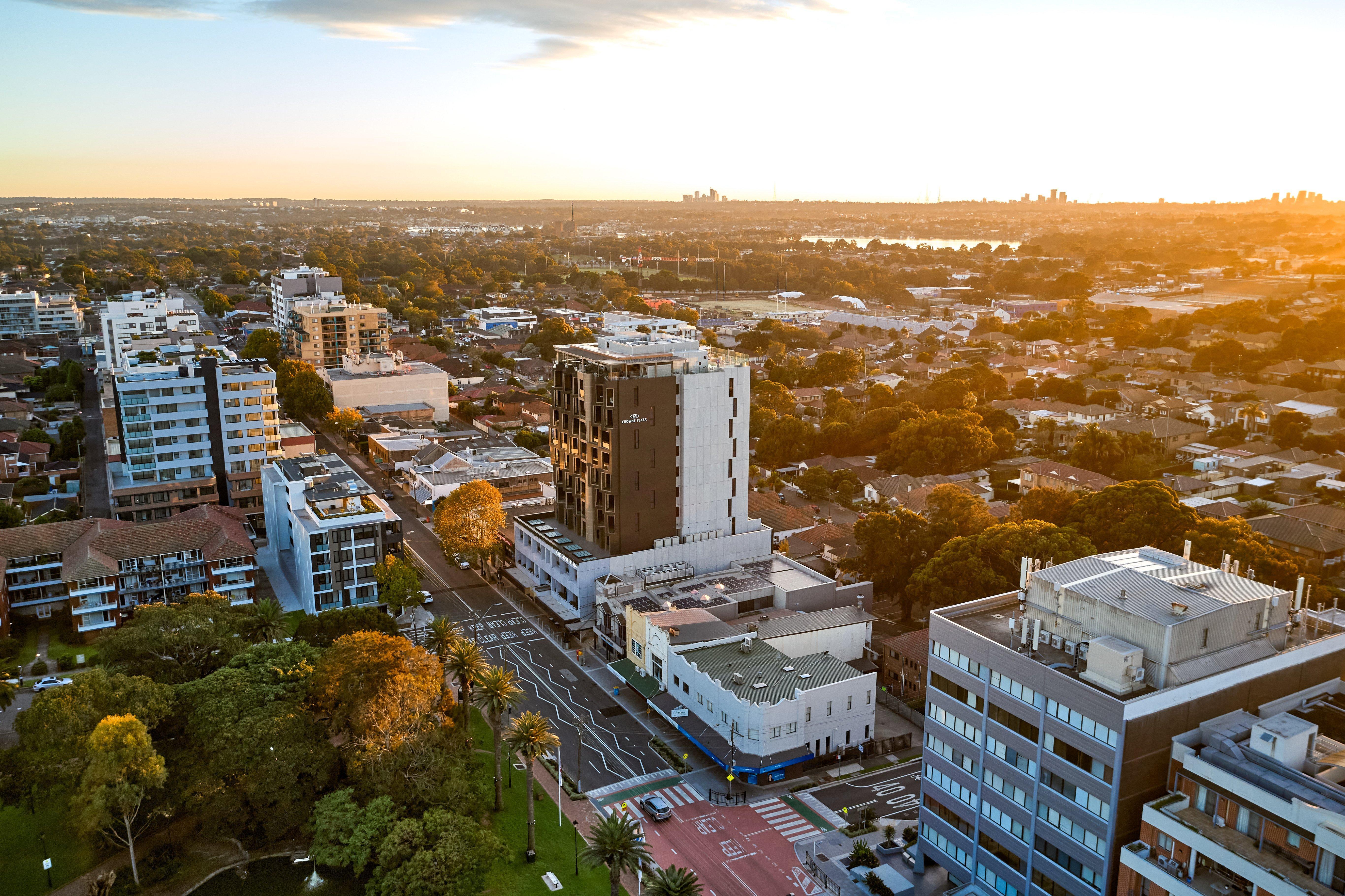 Crowne Plaza Sydney Burwood By Ihg Sidney Exterior foto